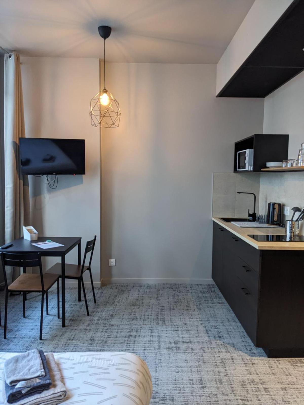 Le 12 Wifi Cosy Parking 3 Apartment Saint-Etienne  Luaran gambar